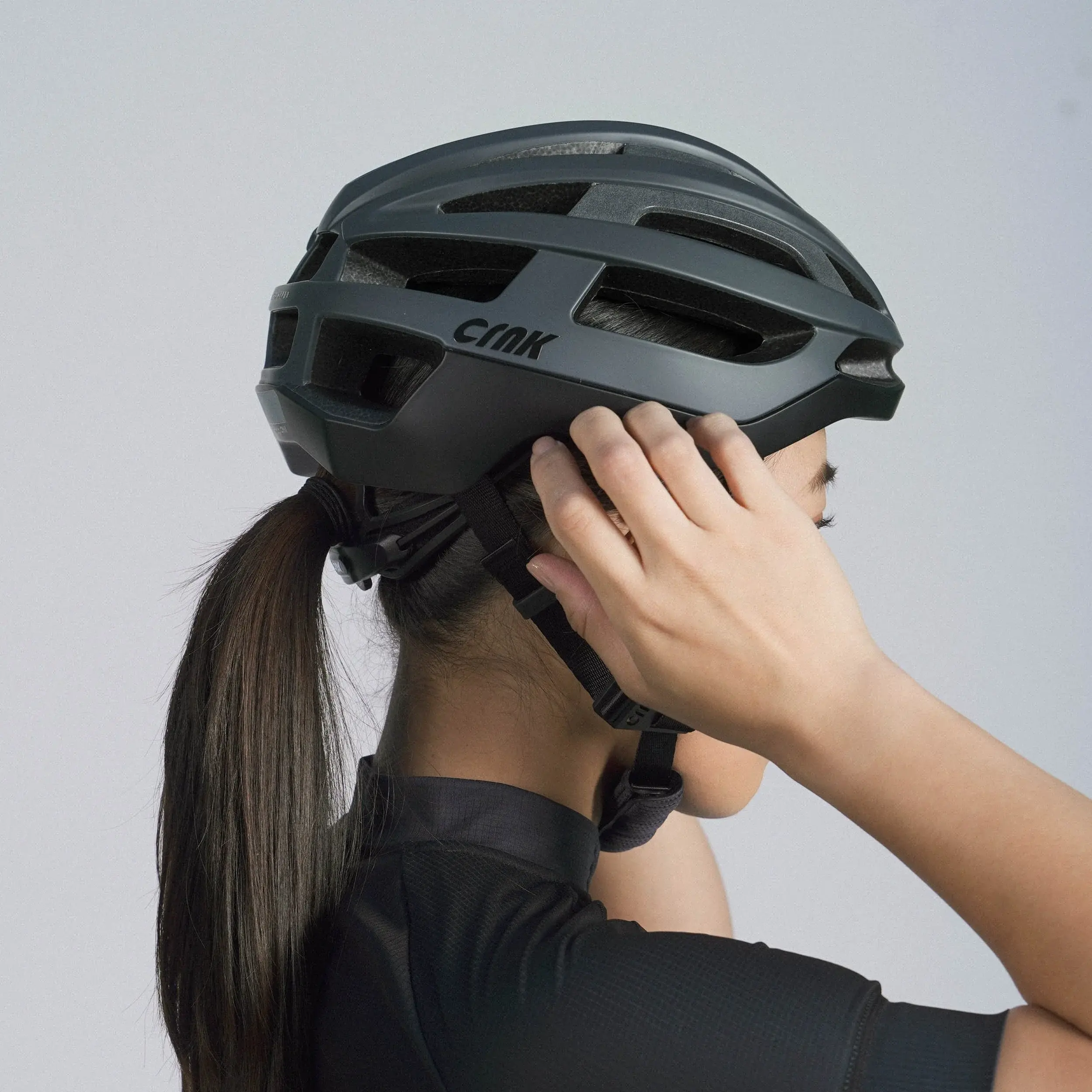 CRNK Helmer Hyper Race Fietshelm Zwart