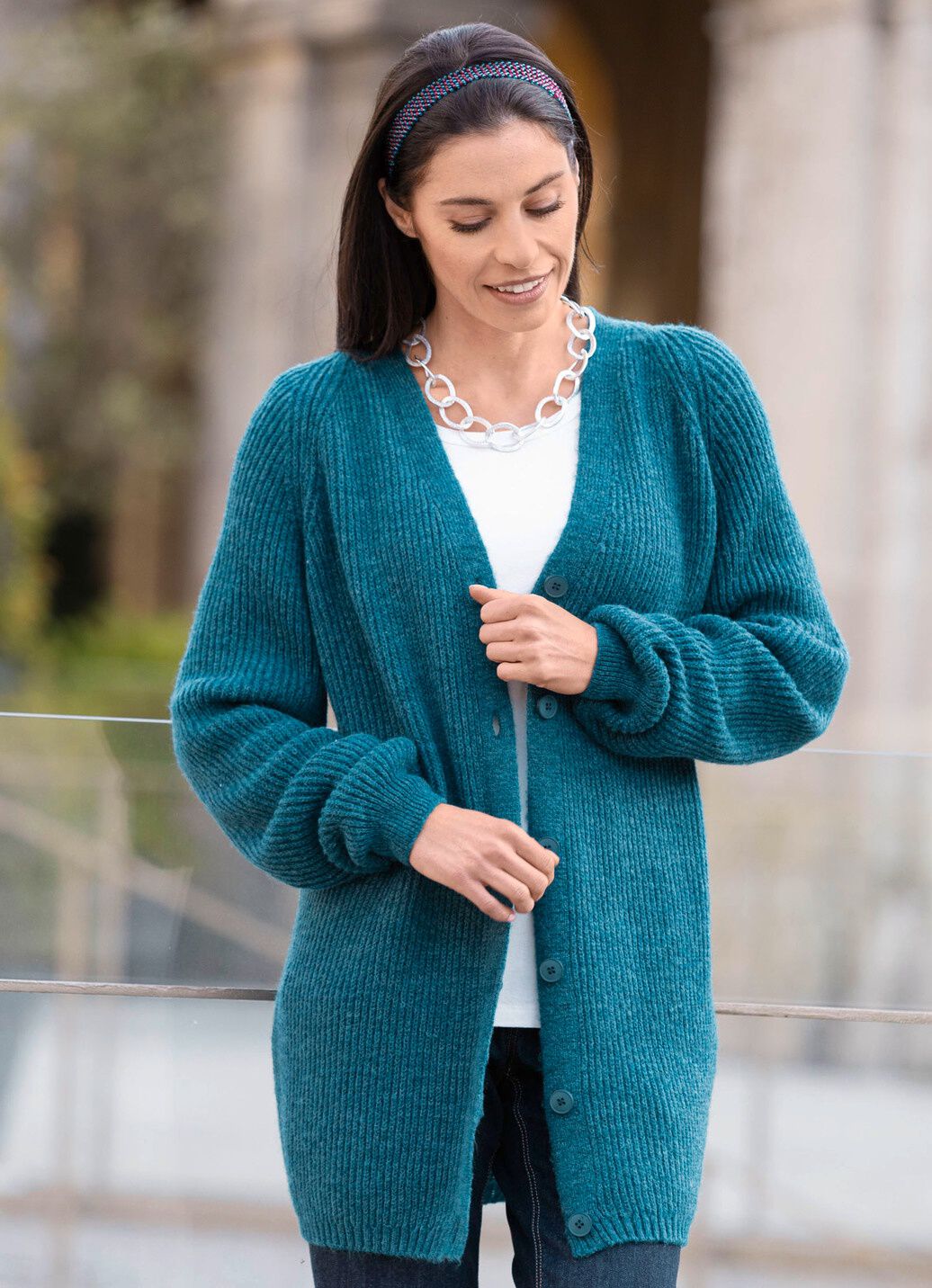 Long-Strickjacke in Perlfang