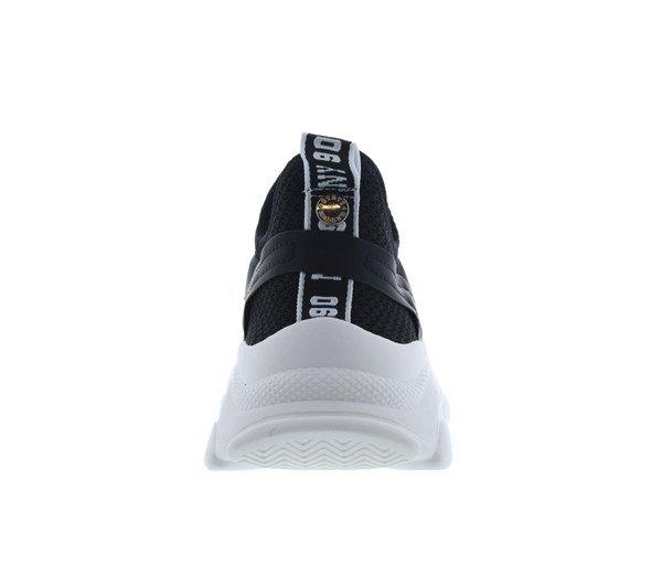 Steve Madden Match E Trainers
