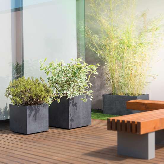 Pot rectangle Millenium en plastique Anthracite L.79 x P.39,5 x H.39cm