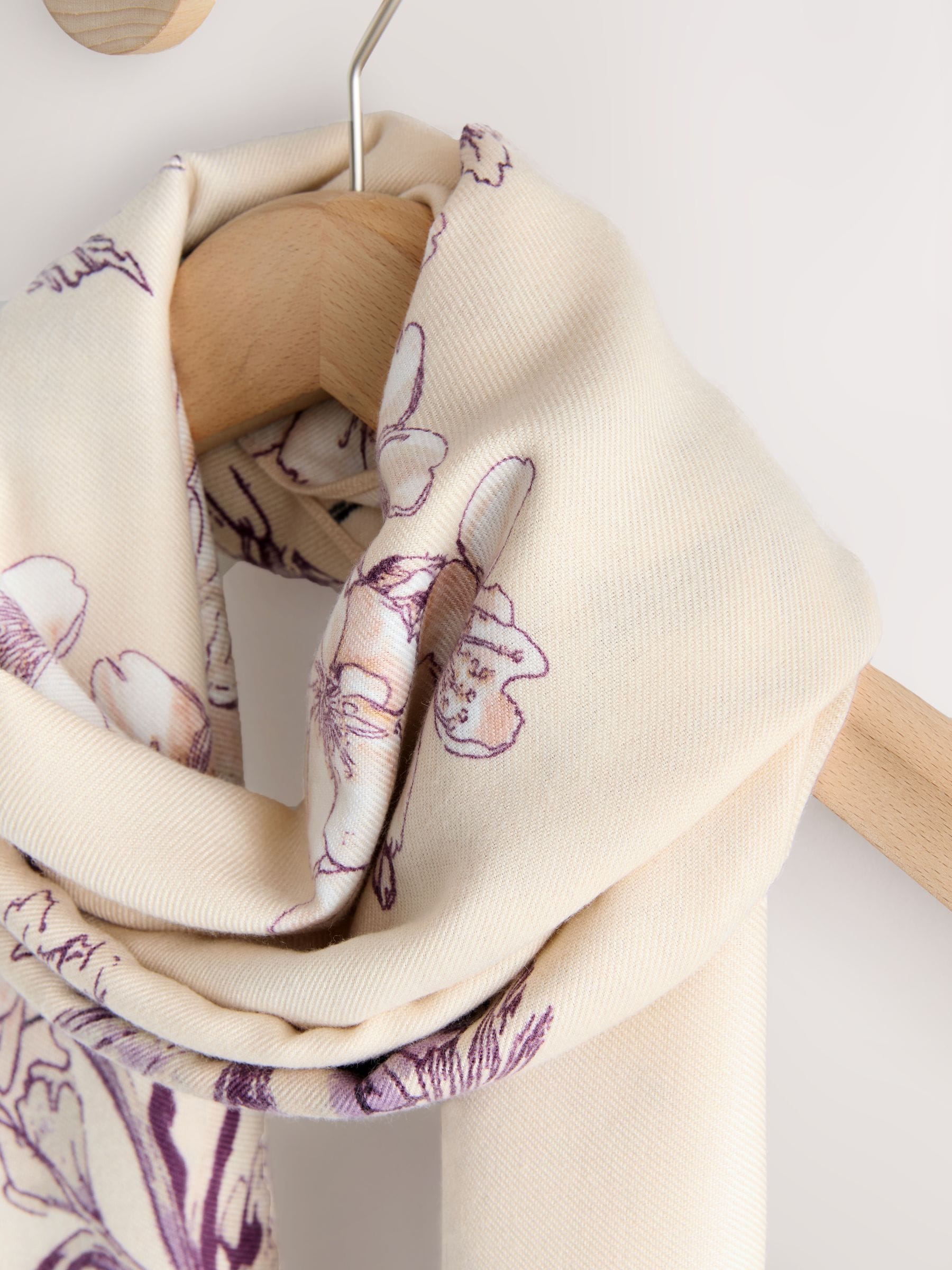 White Vintage Floral - Halfzware sjaal