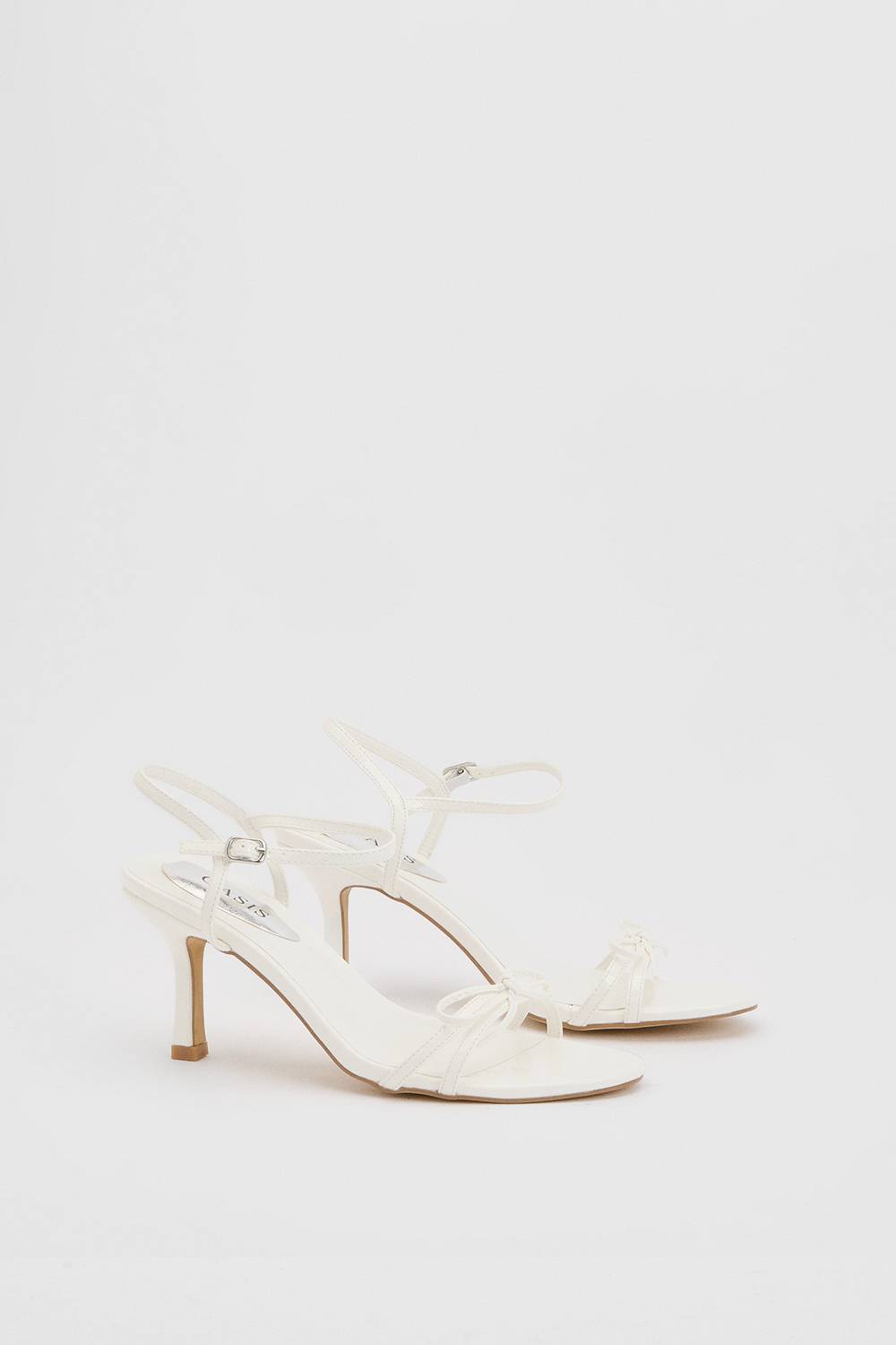 Oasis Sandales À Talons Moyens Scarlett En Synthétiquecuir À Double Bride Avec Nœud Décoratif
