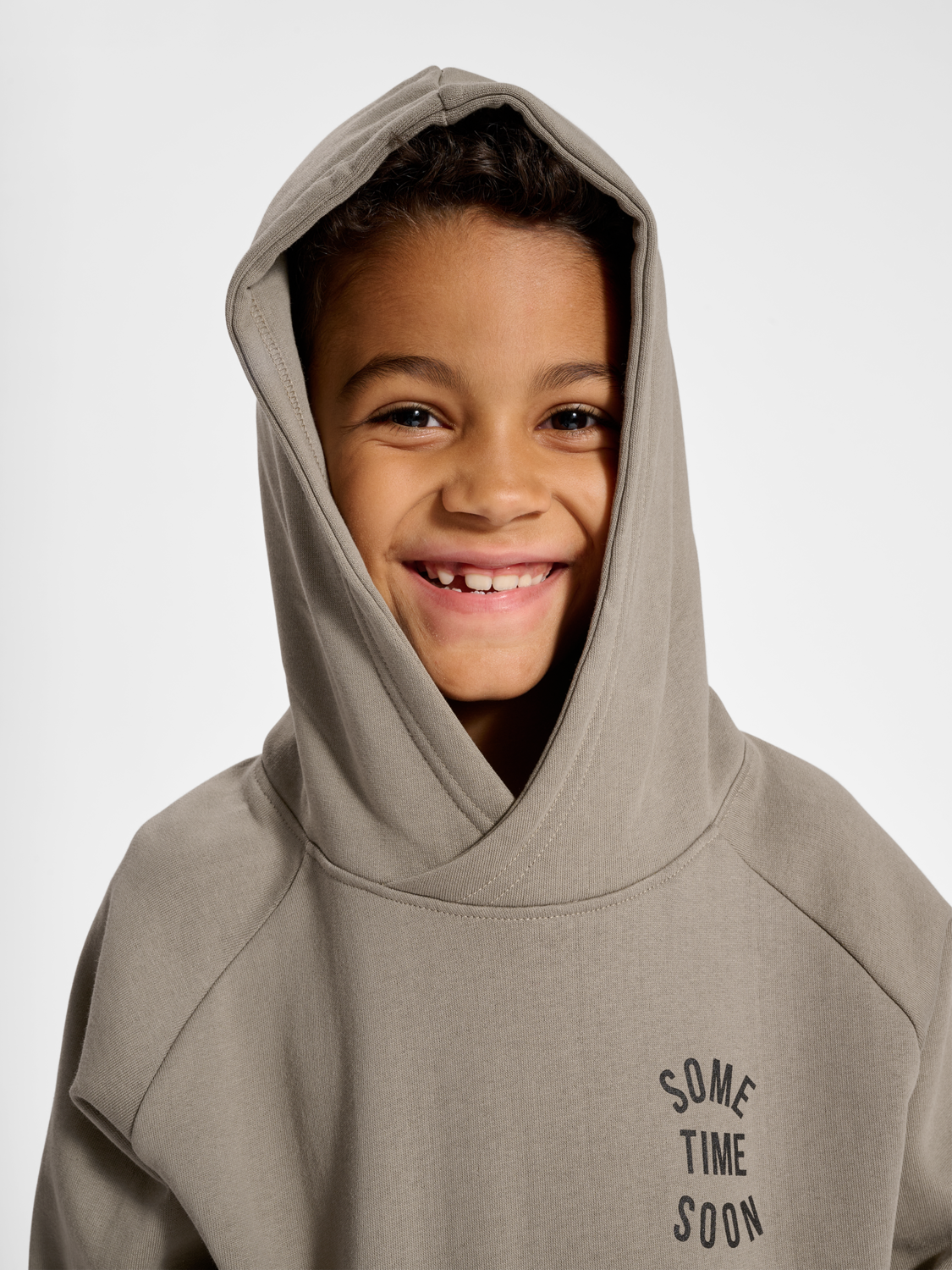 stsMONTEREY HOODIE