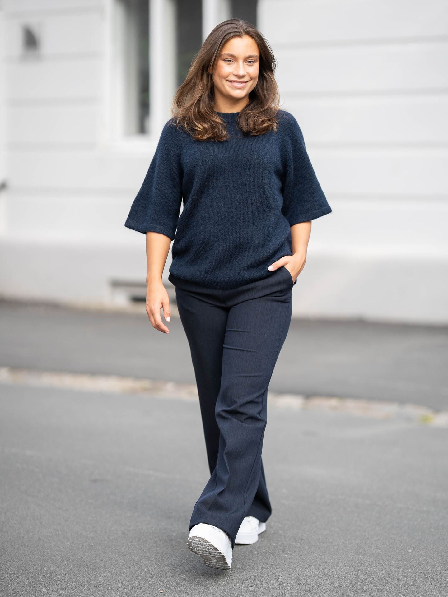 Rita Mid Waist Wide Pant