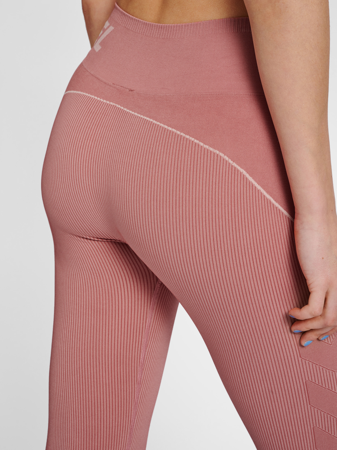 hmlTE CHRISTEL SEAMLESS MW TIGHTS