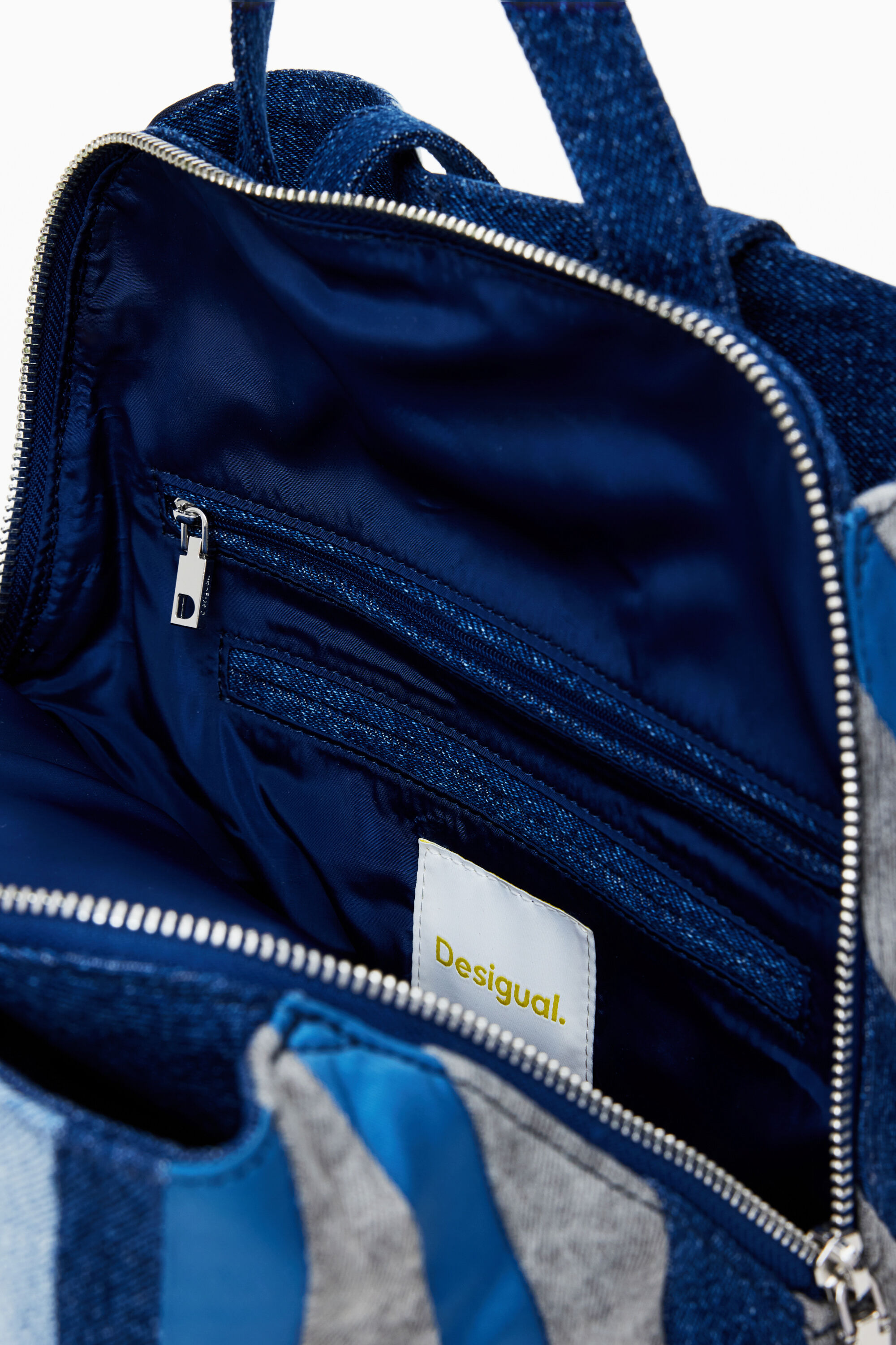 mochila de retalhos de jeans
