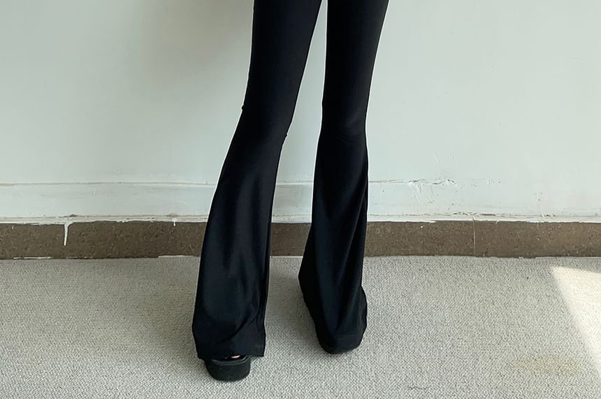 Colada - High-Waist Flared Sportbroek