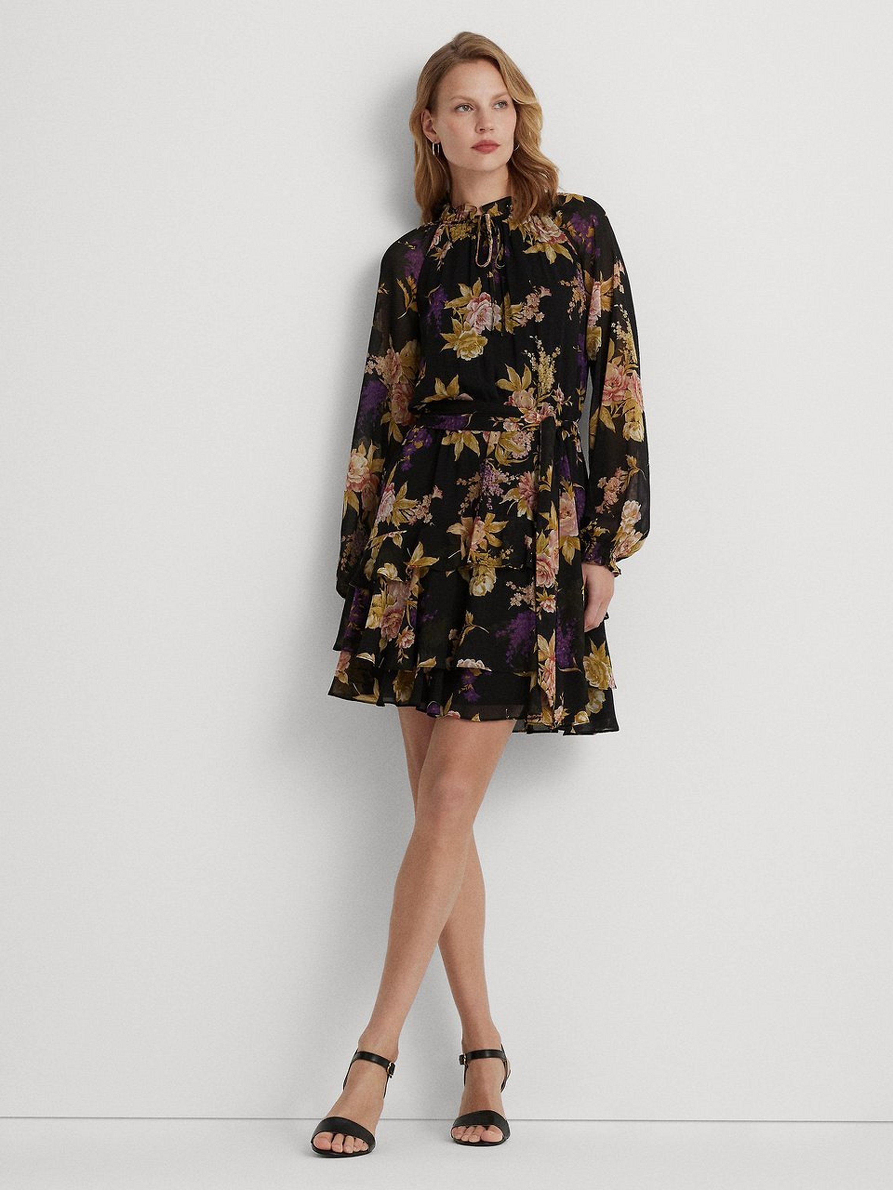 Kleid mit Blumen-Motiv