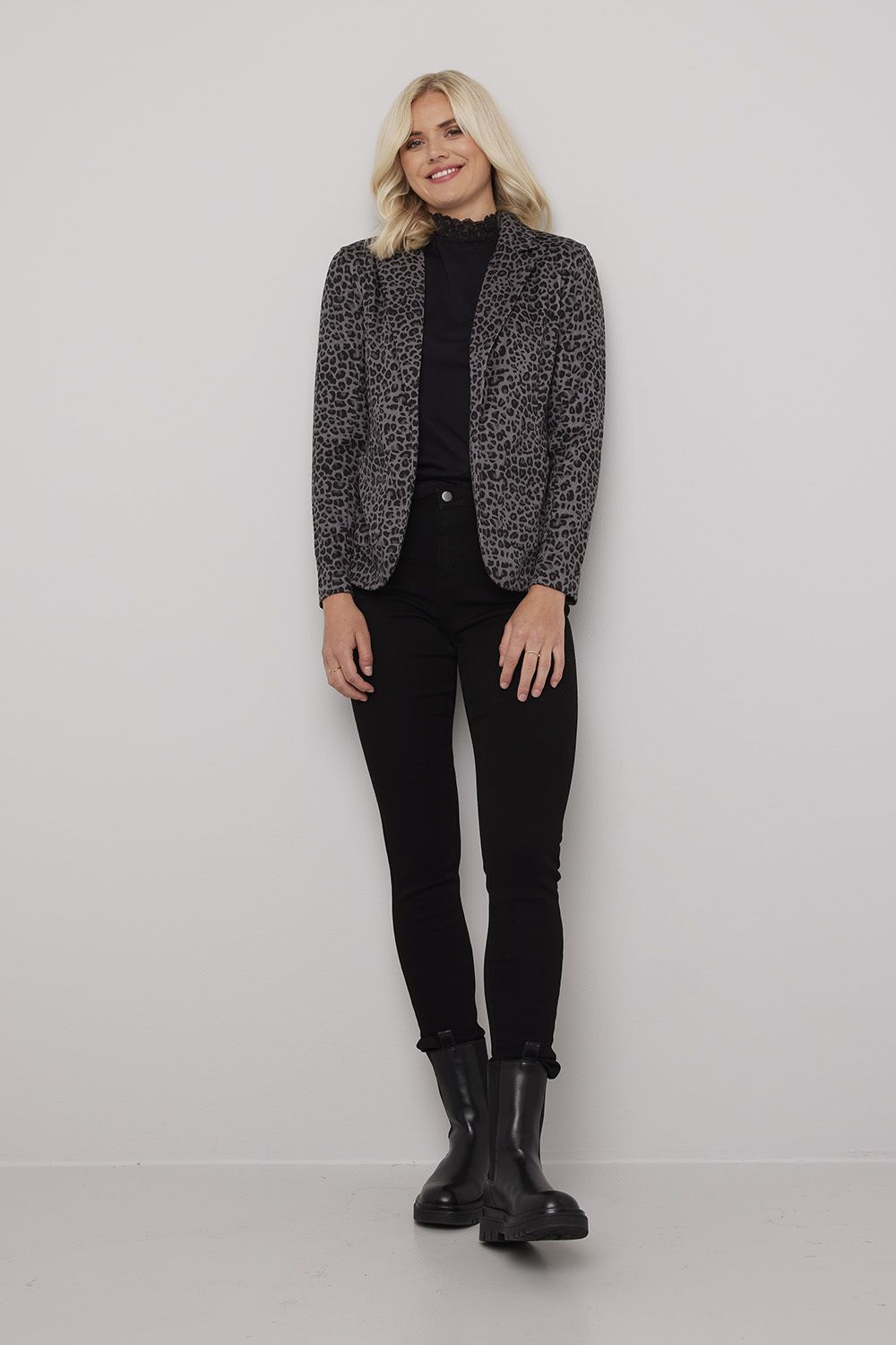 Blazer Leo