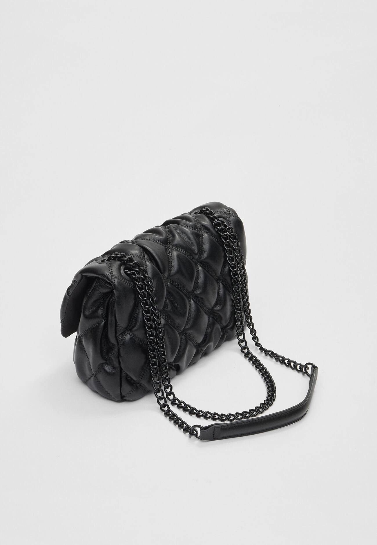 Bolsa transversal pequena com matelassê 3D