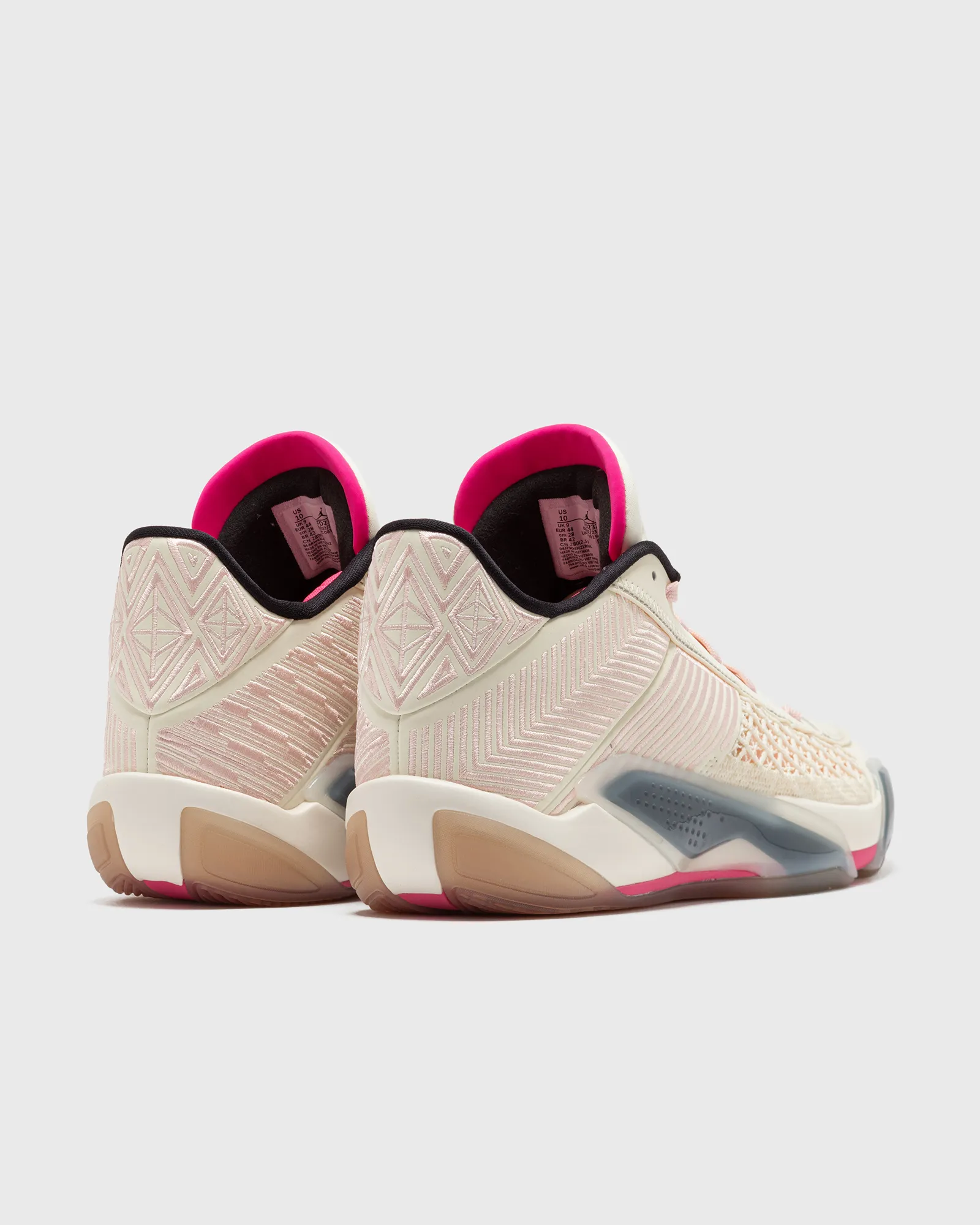 Jordan AIR JORDAN XXXVIII LOW