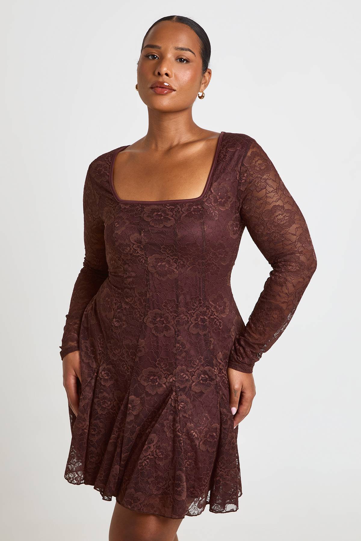 boohoo Robe Patineuse Mini À Godets En Dentelle Grande Taille