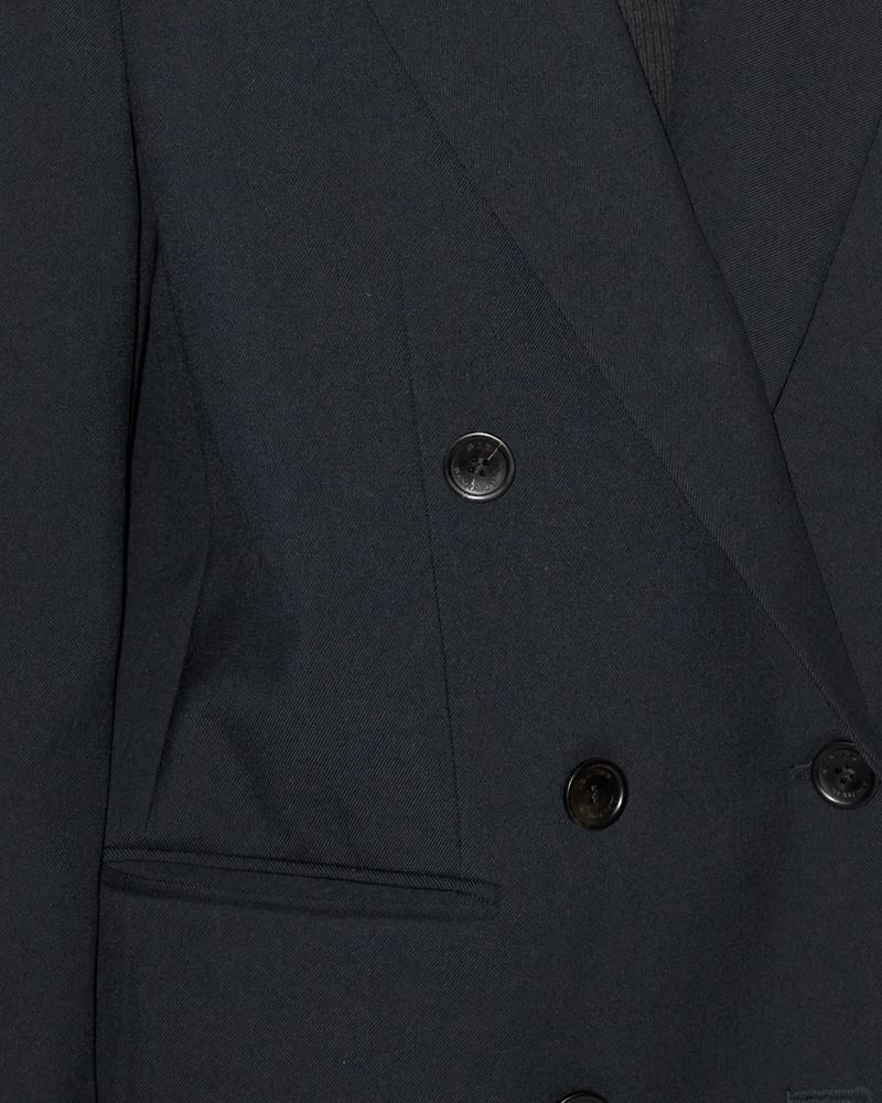VESTE NEVIMEA
