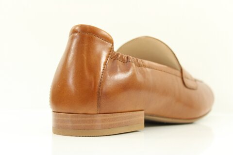 ara Slipper