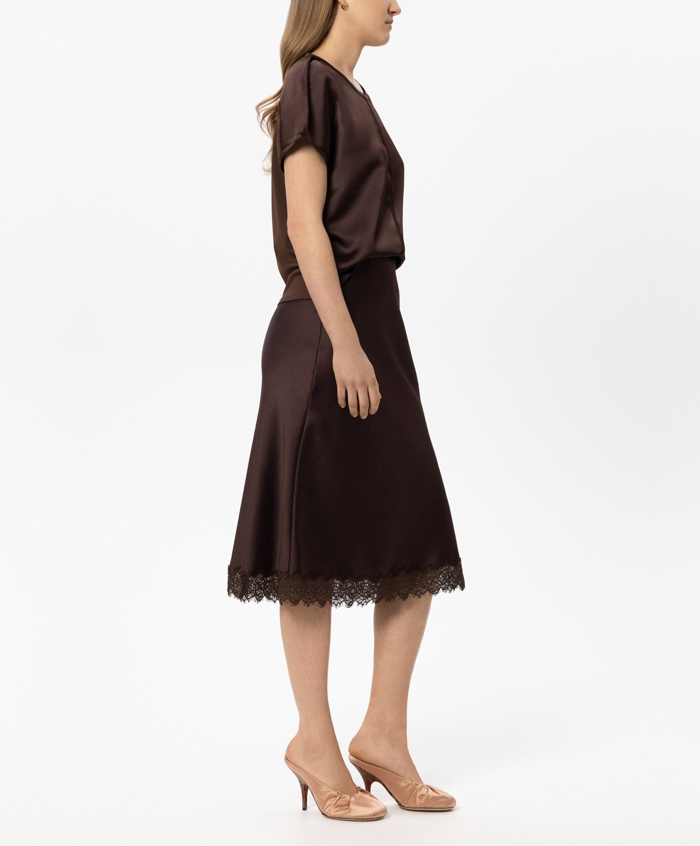 LUISA CERANO Dames T-shirt bruin