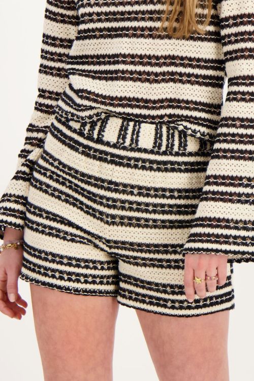 Zwart en beige short crochet
