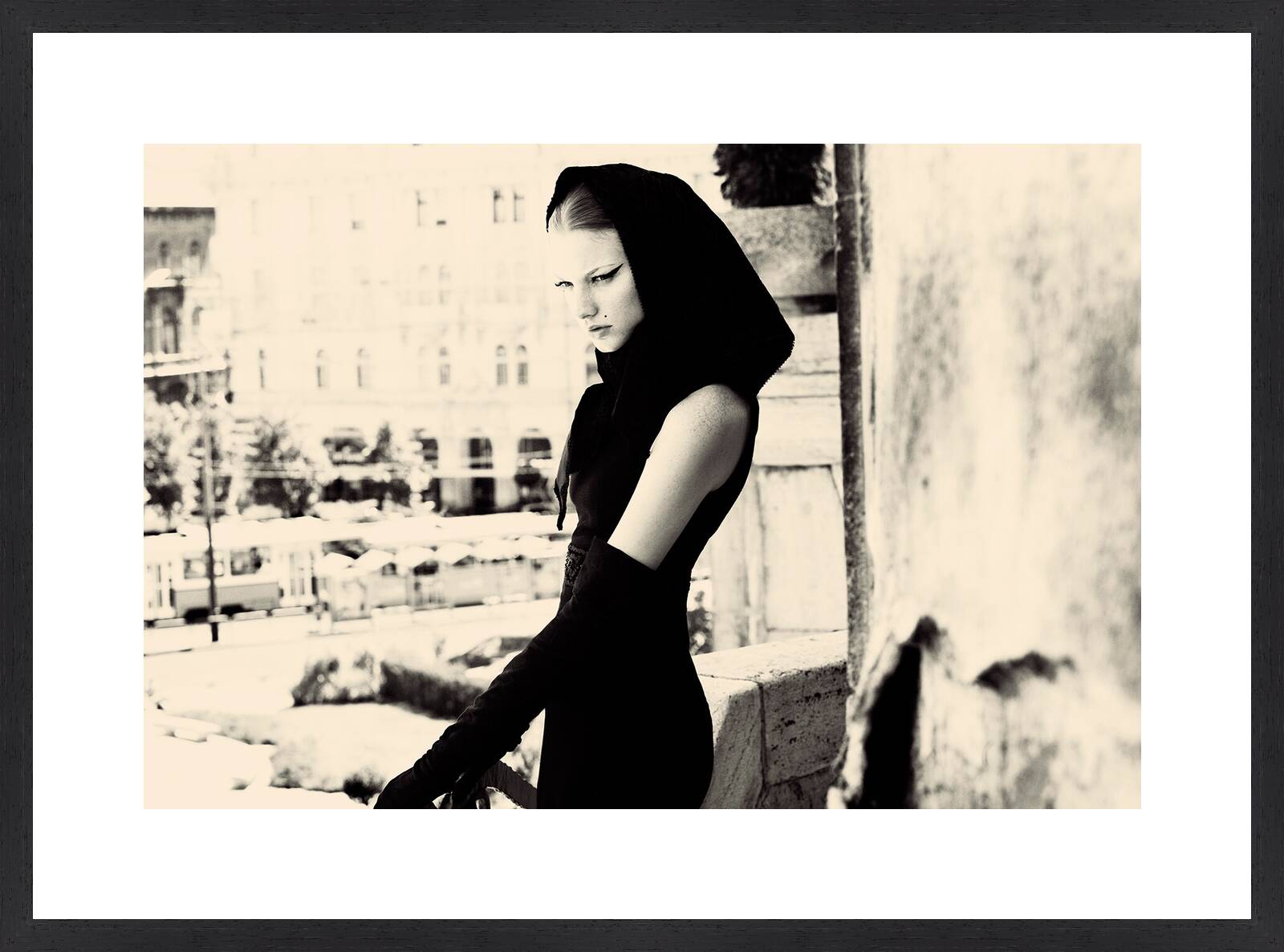 East Beauty II by Serge Guerand - Limited Edition. Edition of: 150. Signed.