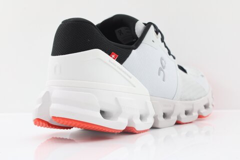 On Cloudflyer 4