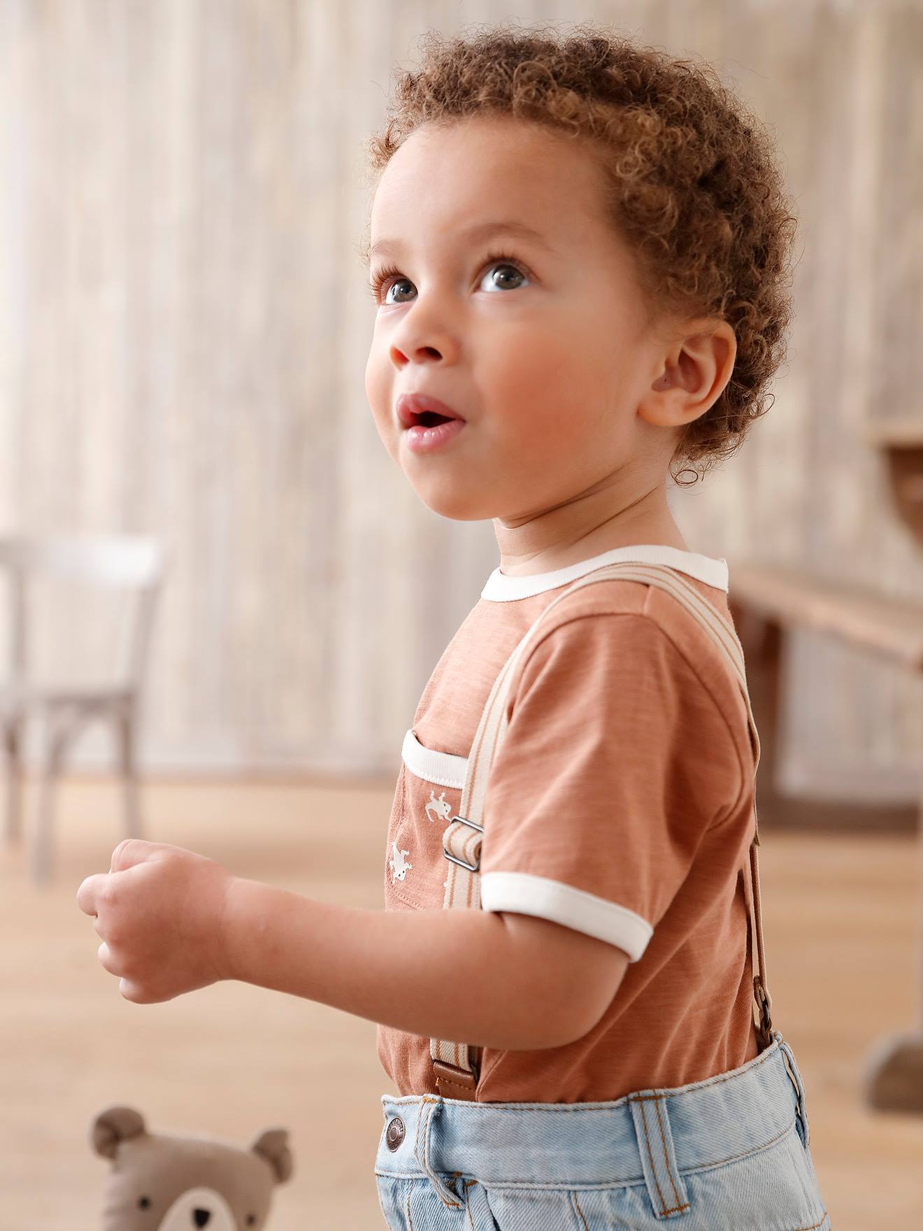Camiseta infantil de manga curta em algodão misto 