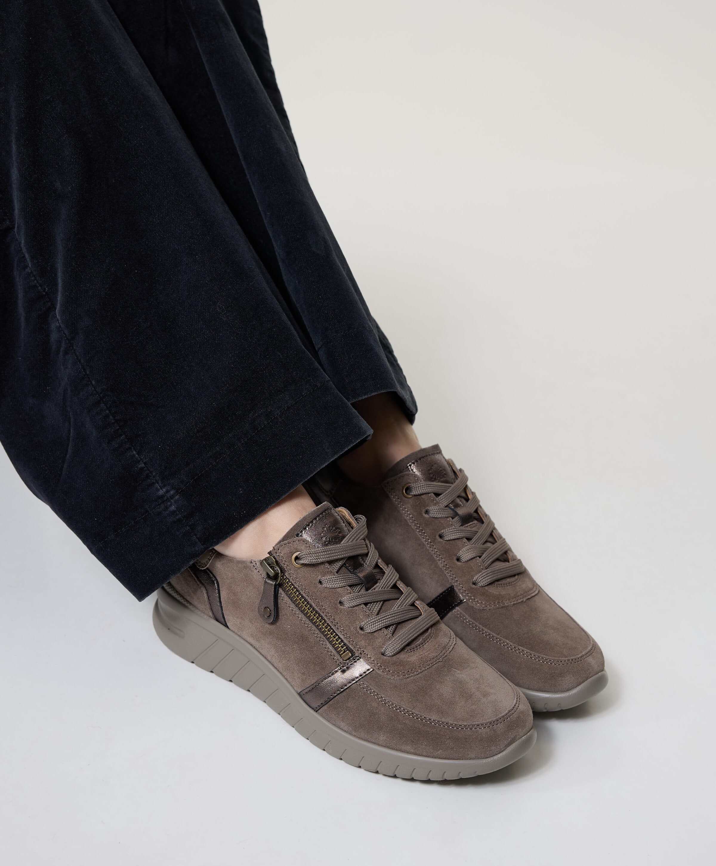 Hartjes dames sneakers bruin