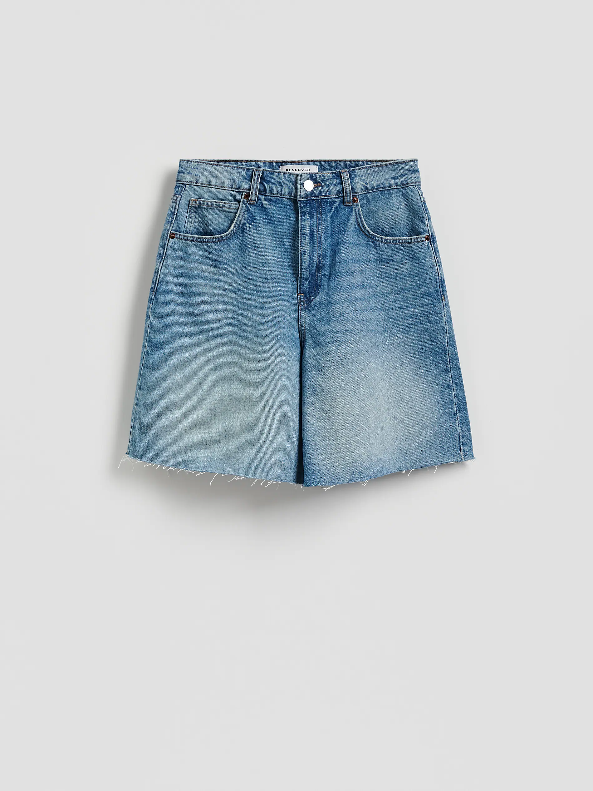 Bermuda-Shorts aus Denim