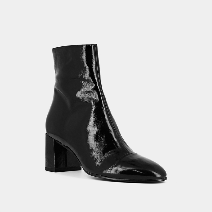 Bottines à talons  en vernis plissé noir