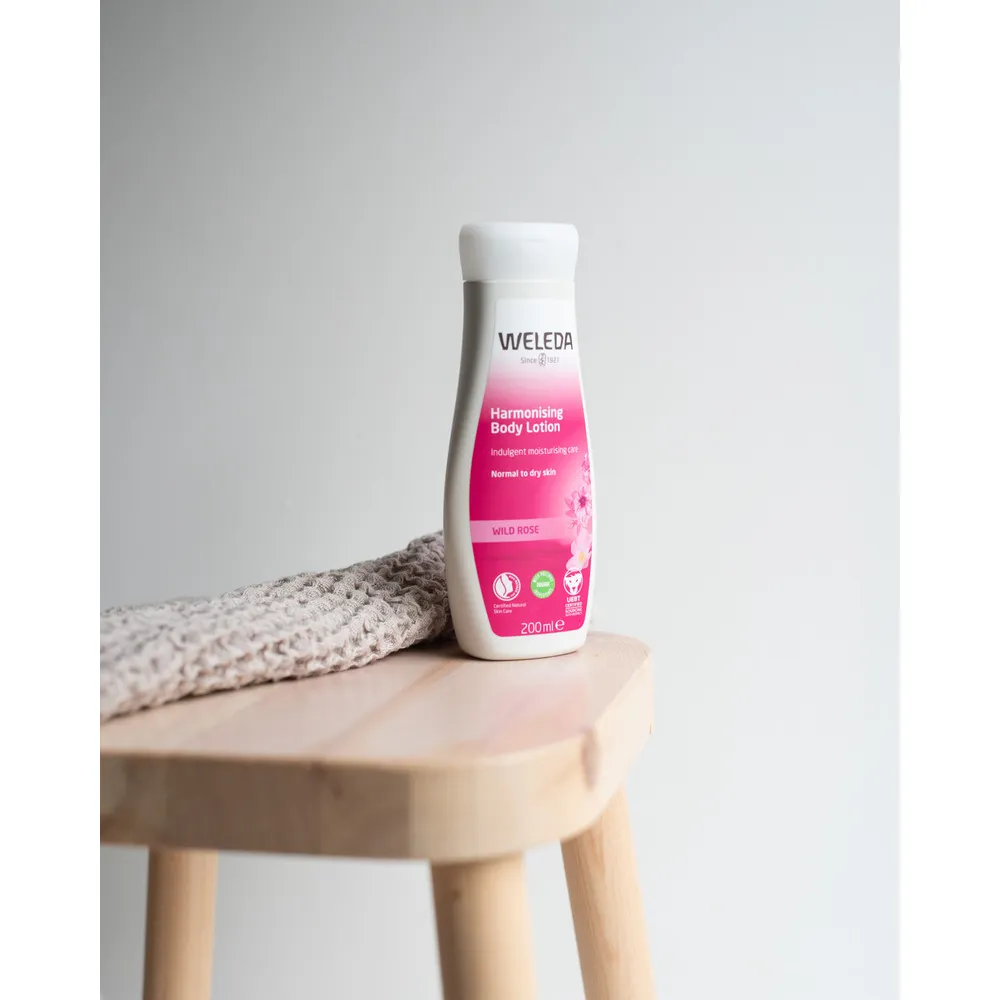 Weleda Wild Rose Harmonising Body Lotion - 200 ml.