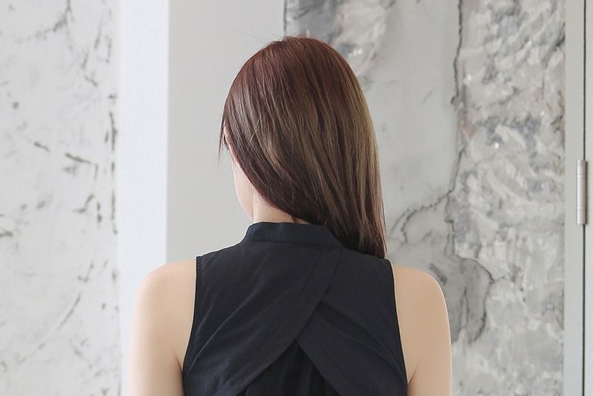 SIMPLE BLACK - Mouwloos effen mesh paneel asymmetrisch overhemd
