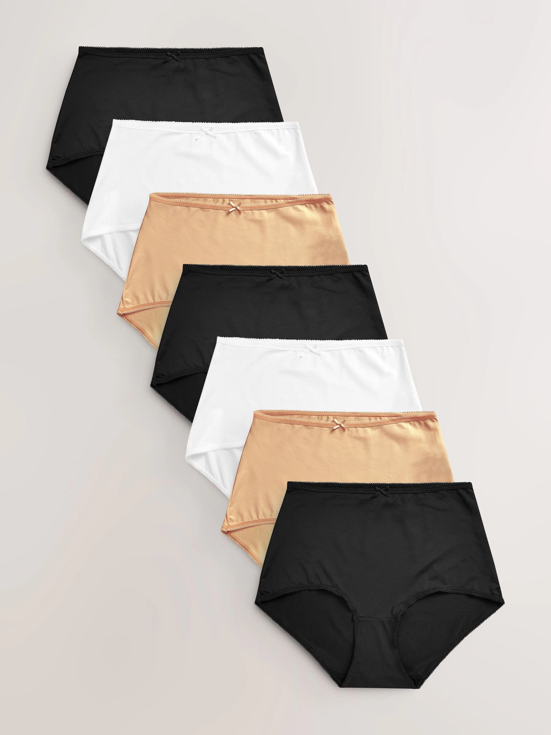 Zwart/wit/praline huidskleur - Set van 7 slipjes van microvezels