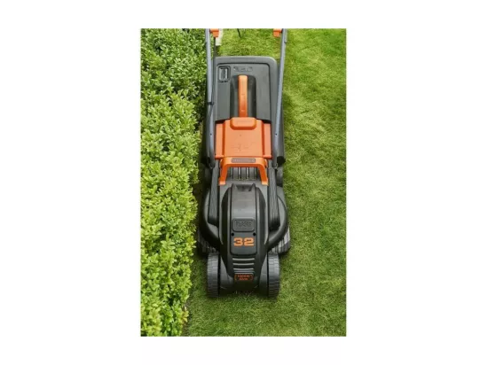 BLACK + DECKER Tondeuse 32cm - 1000W BEMW351