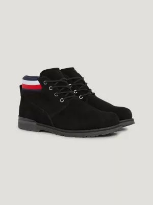 Botas de tornozelo de camurça com cadarço