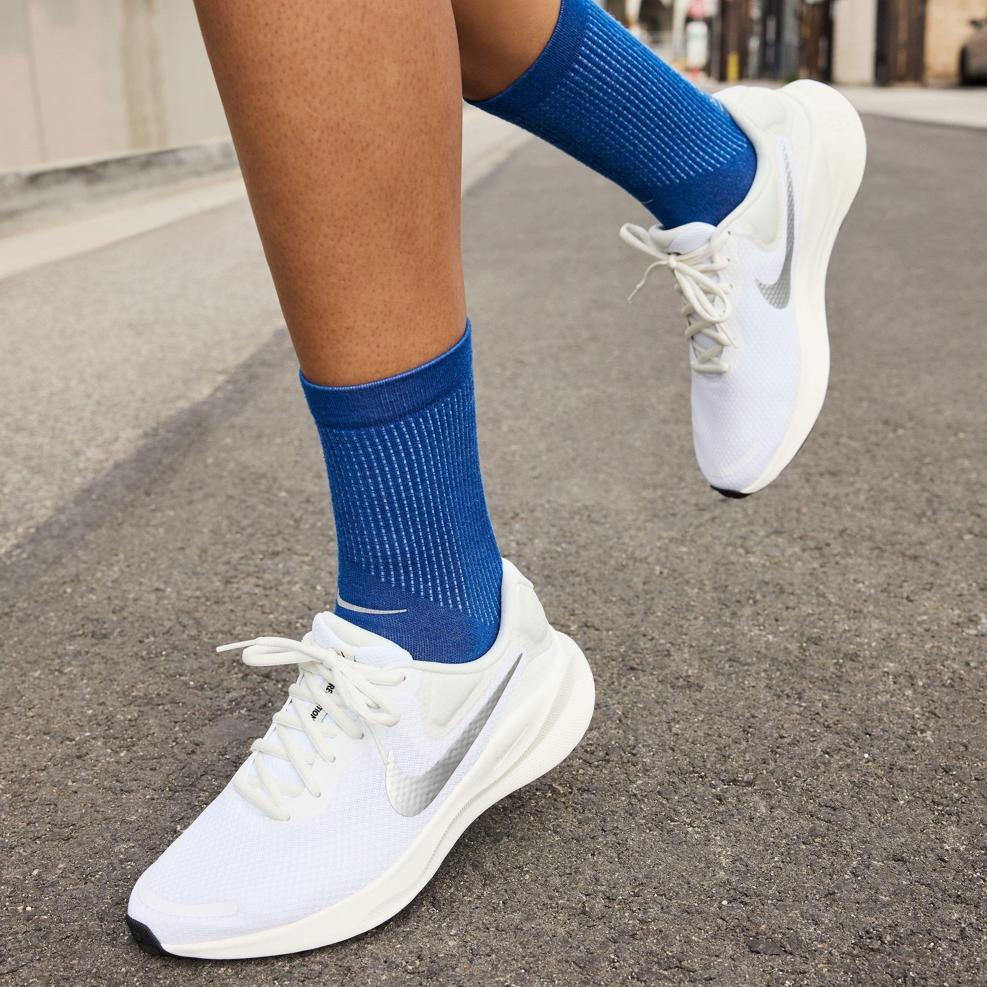 Nike Revolution 7 Womens Running Shoes