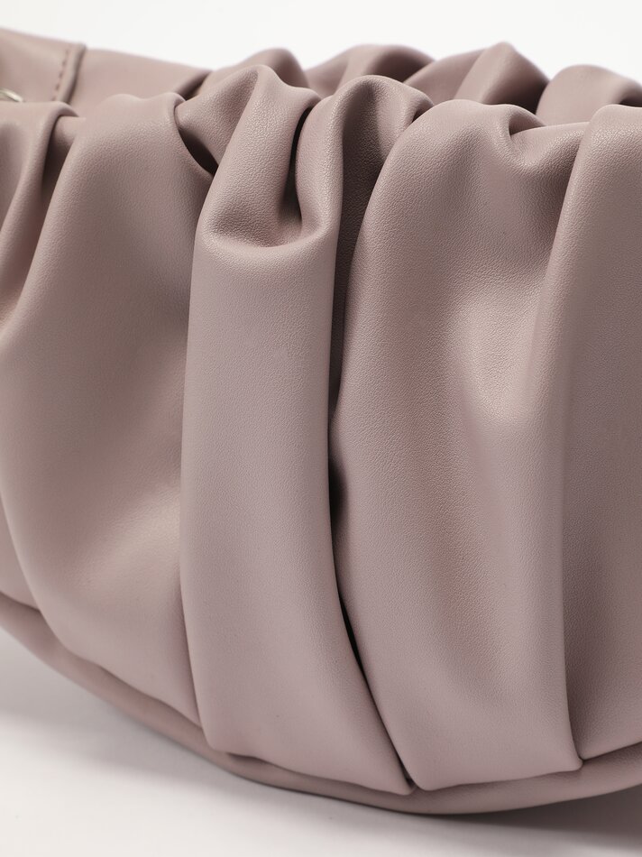 Bolsa transversal franzida - Malva