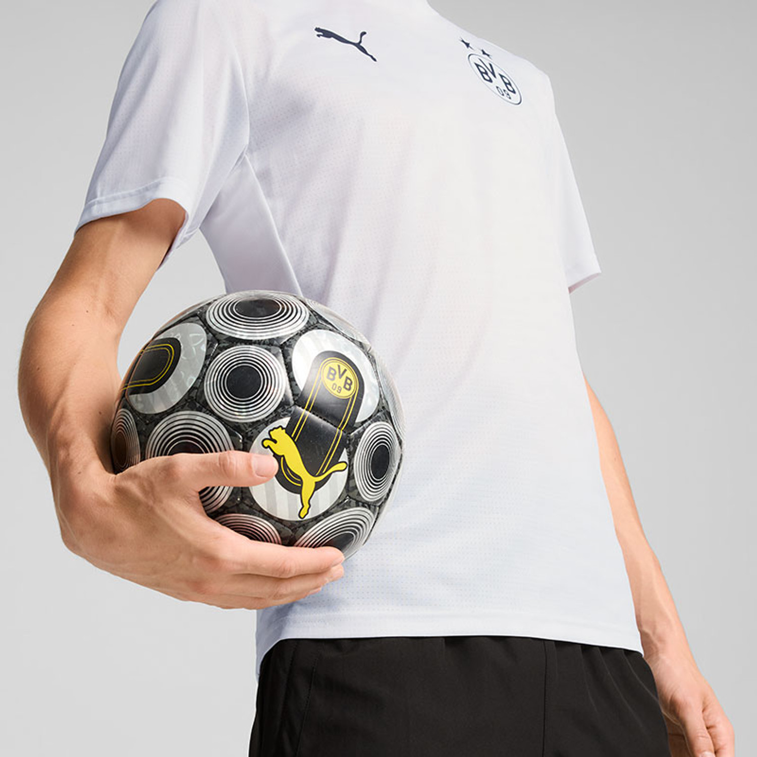Puma Borussia Dortmund Pre-Match Shirt 2024/2025