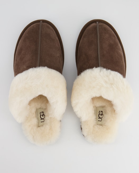 UGG Scuffette II Hausschuhe in Braun