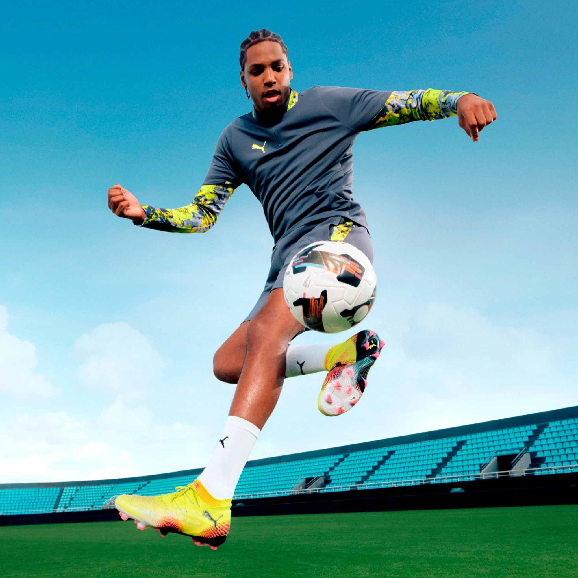 Future 8 Ultimate AG Yellow Alert/PUMA Black/Sun Struck