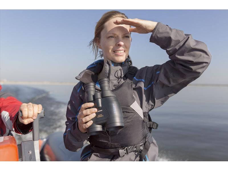 Canon Fernglas 15x50 IS AW Hochwertiges Allwetter-Fernglas mit 15-facher Vergrösserung und Canon Präzisionsoptik mit optischem Bildstabilisator für gestochen scharfe und ruhige Bilder bei härtesten Umweltbedingungen oder beim Einsatz auf dem Meer