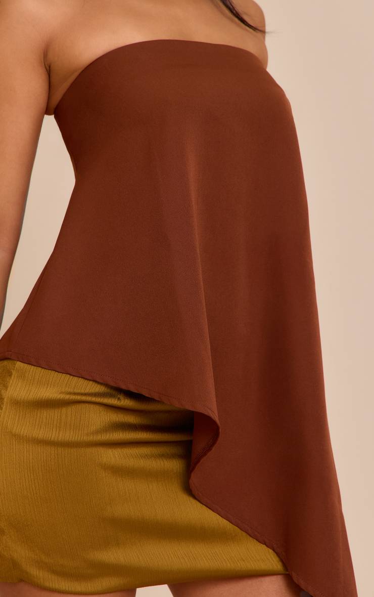 Chocolat Haut Long Fluide Petite À Encolure Bandeau Tissé Et Ourlet Asymétrique