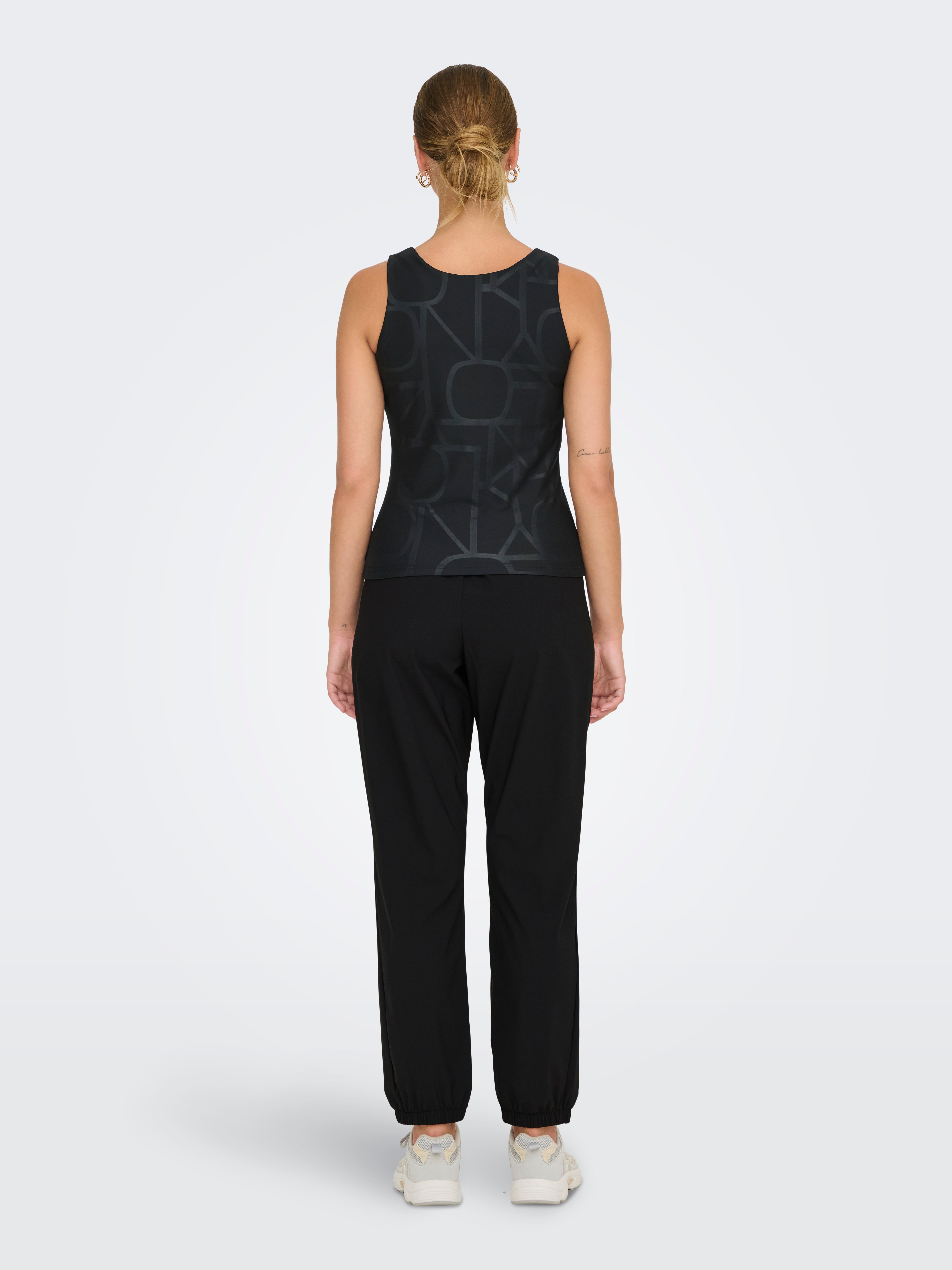 ONPFONT Top Black