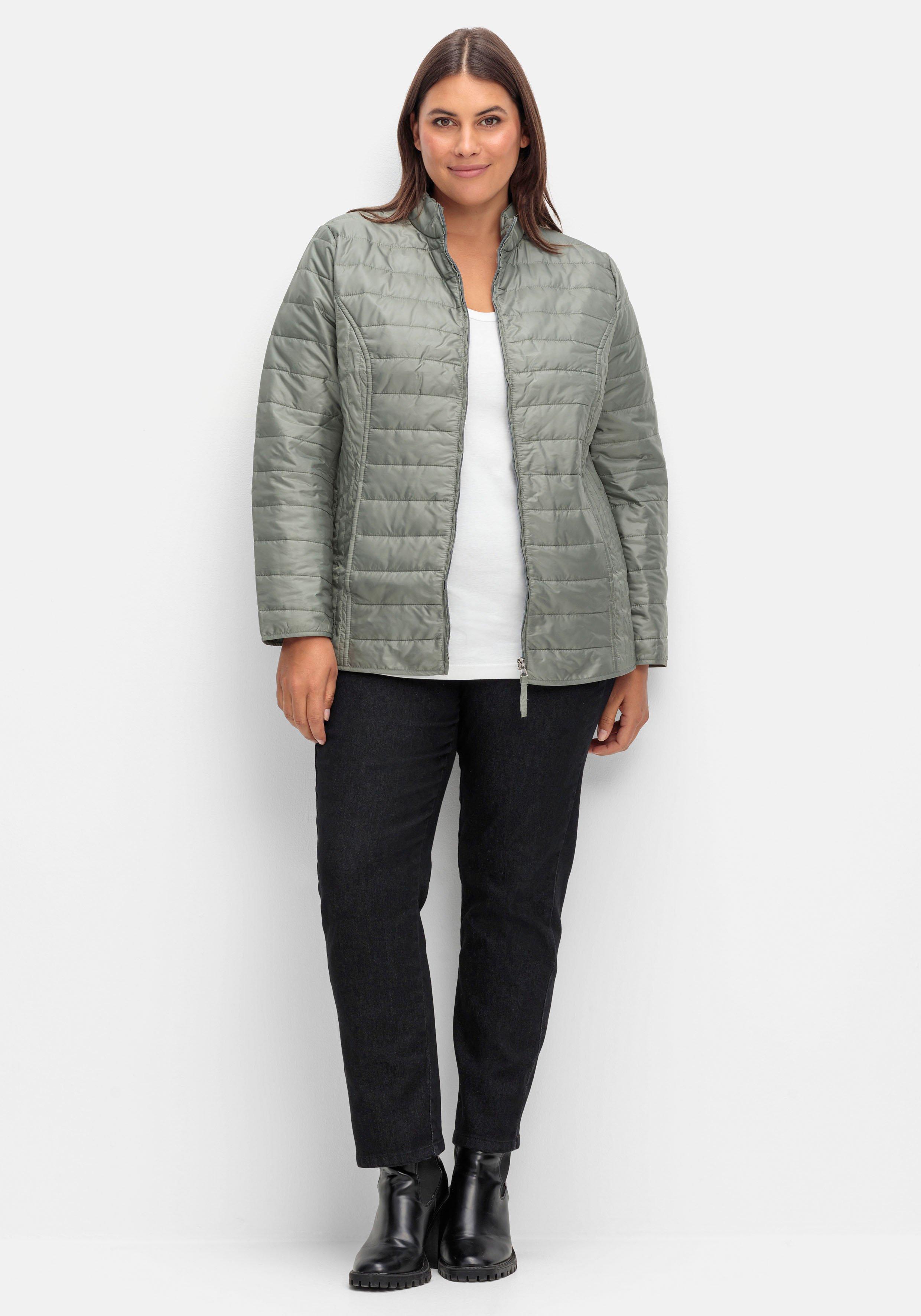 Leicht wattierte Steppjacke mit Stehkragen