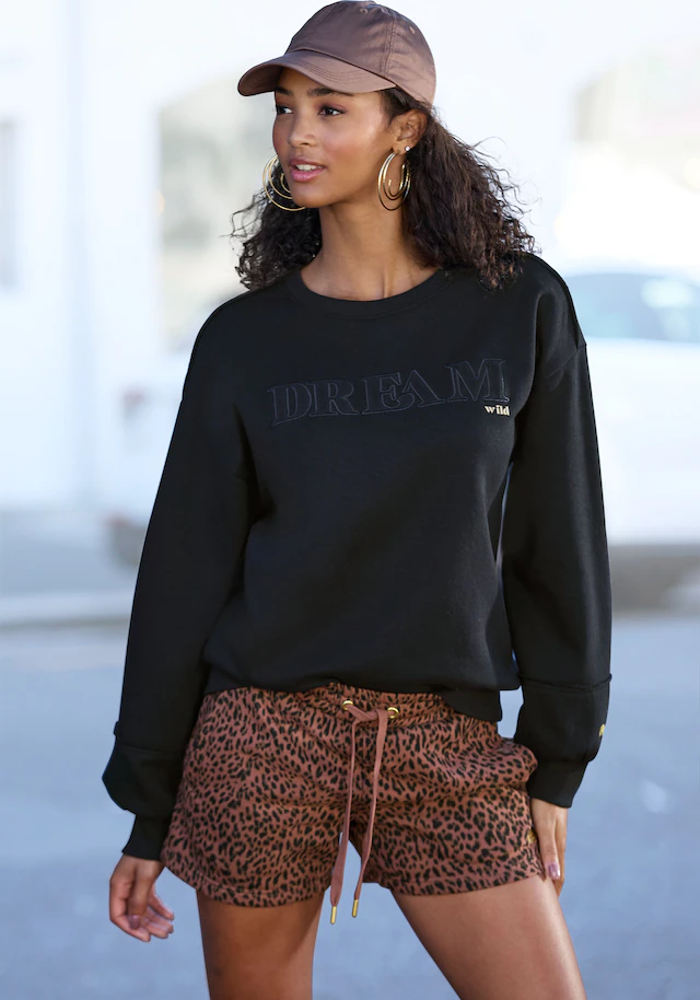 Buffalo Sweater , mit aufwendiger Stickerei