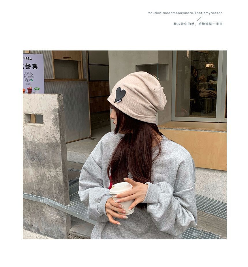 Anavanda - Slouchy muts met hartmotief