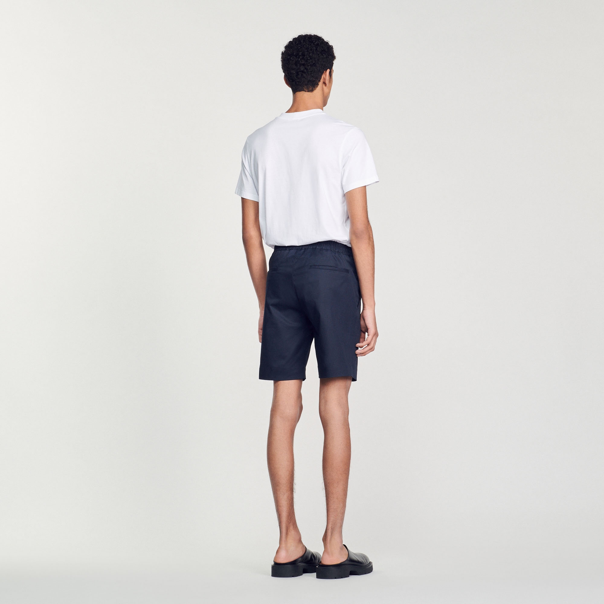 Short elastique