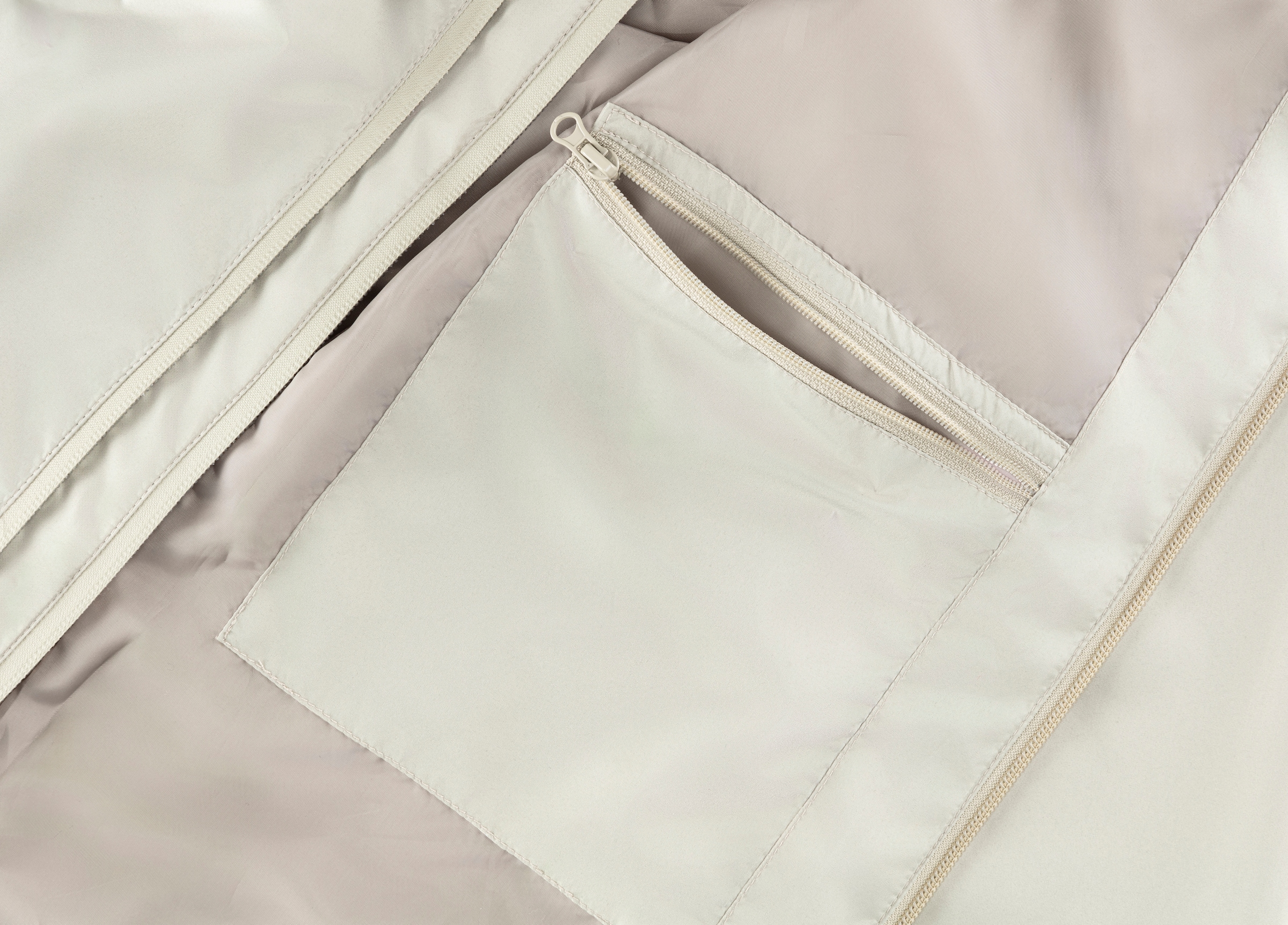 Vivance active Funktionsjacke mit Kapuze aus schmutz-und wasserabweisendem Material