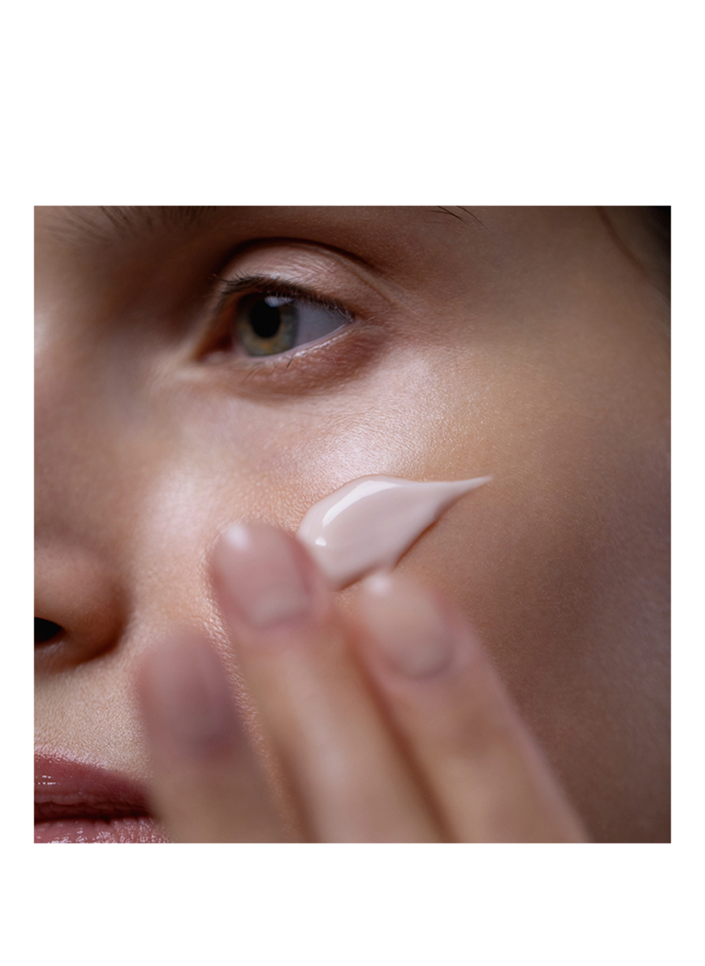 sisley Paris BAUME-EN-EAU À LA ROSE NOIRE