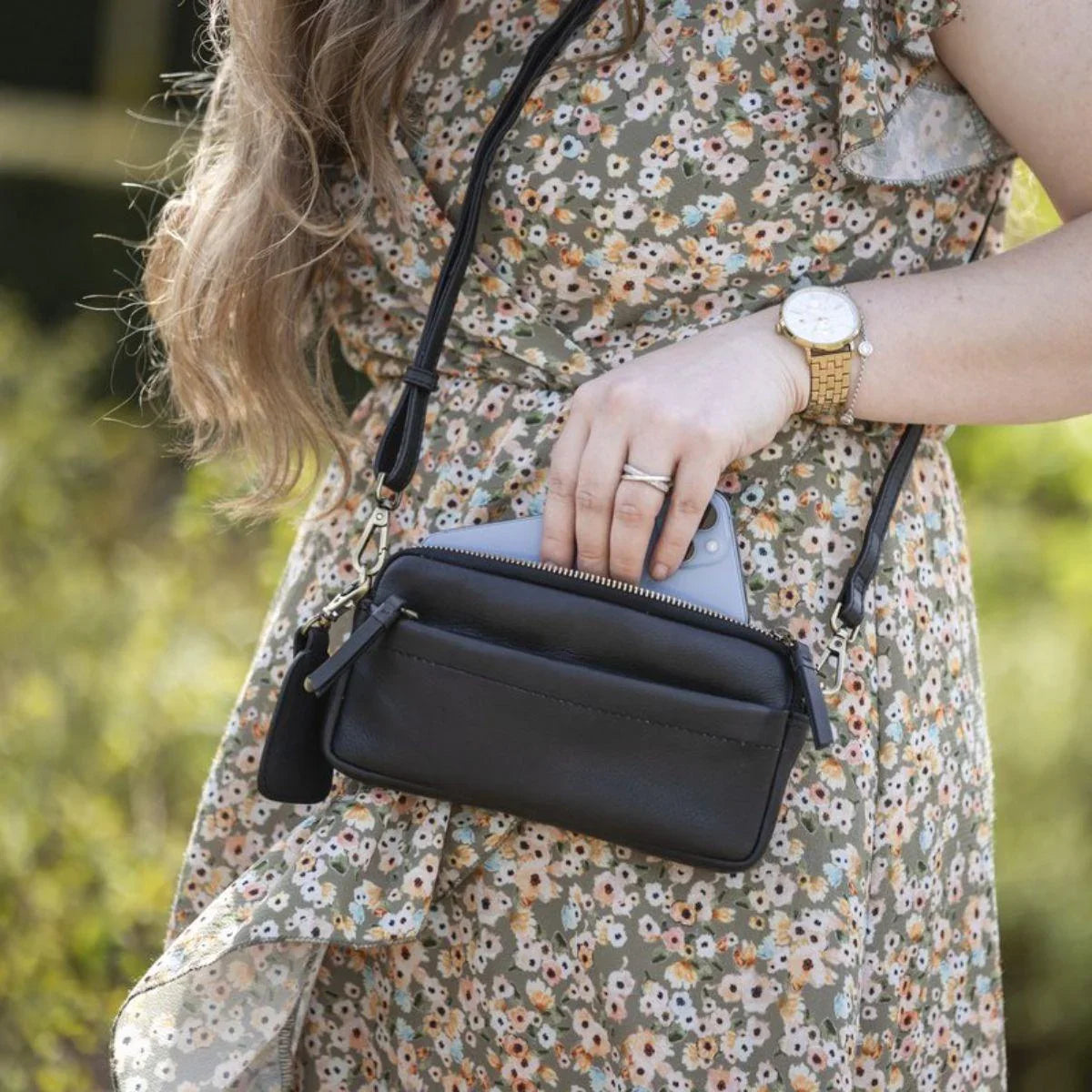 Lioné | Molly | Leren Telefoontasje