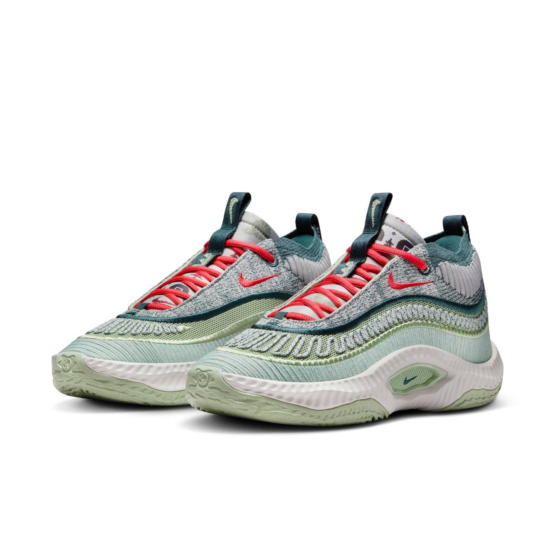 Nike| Herren Basketballschuhe COSMIC UNITY 3