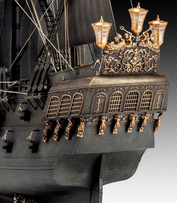 Revell 05699 Modellbausatz Black Pearl Fluch der Karibik 1:72, ab 14 Jahre