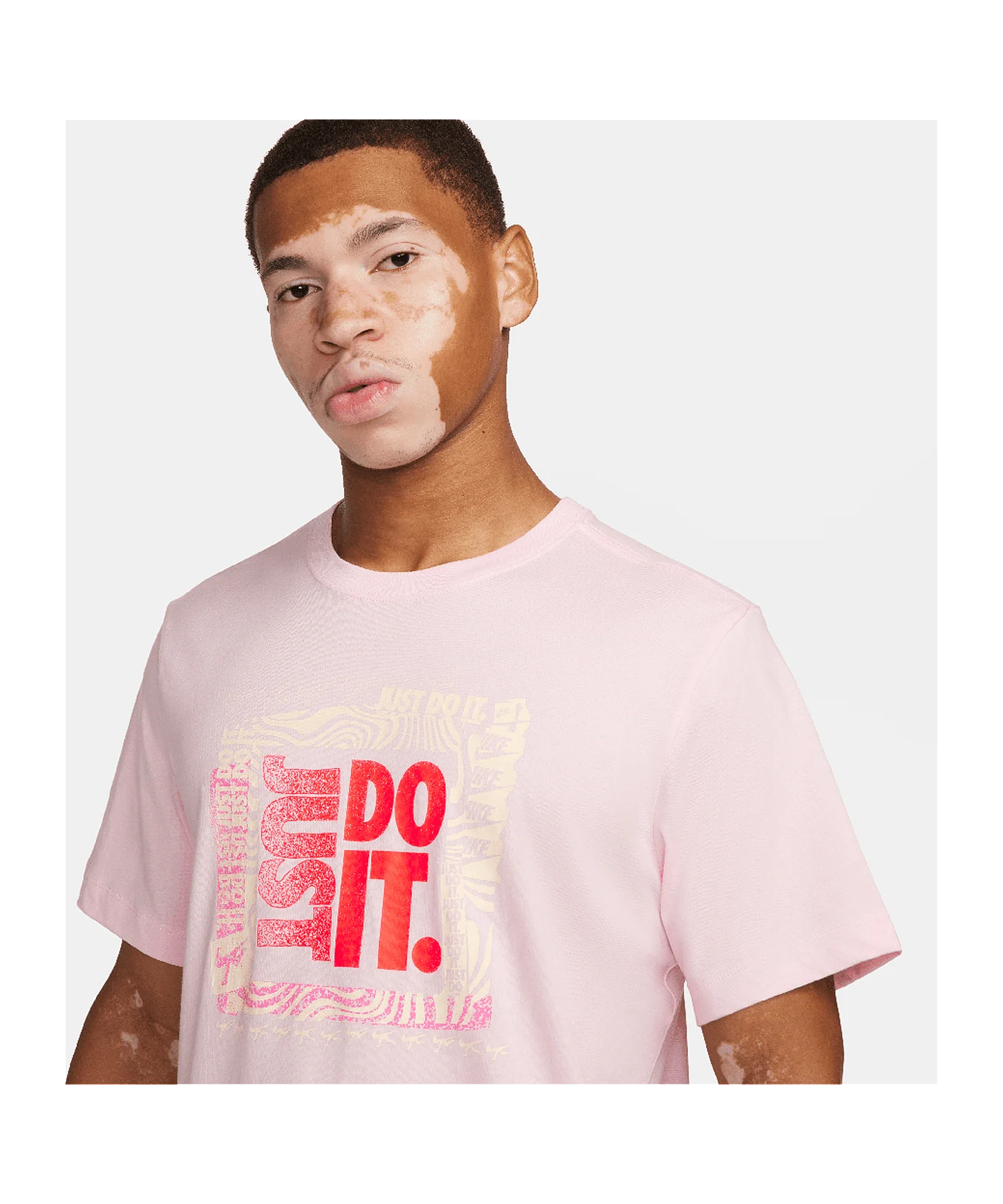 Nike Sportswear T-Shirt Rosa F663