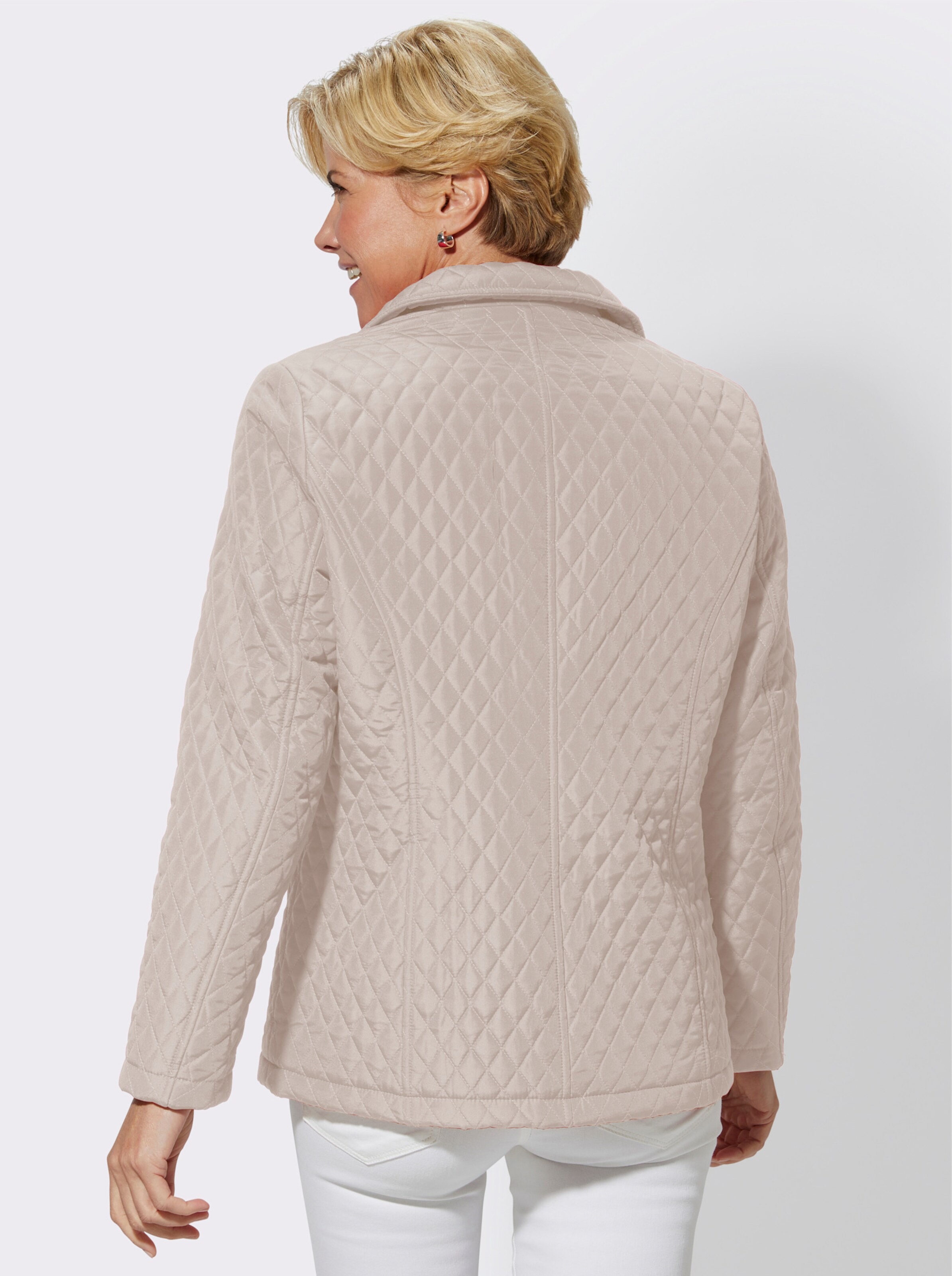Steppjacke mit großen Taschen
